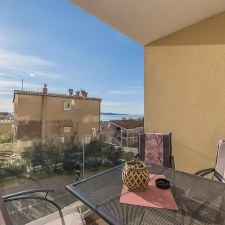 דירה Crystal מאקרסקה